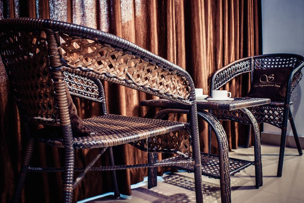 The Signature Inn Bangalore Phòng bức ảnh